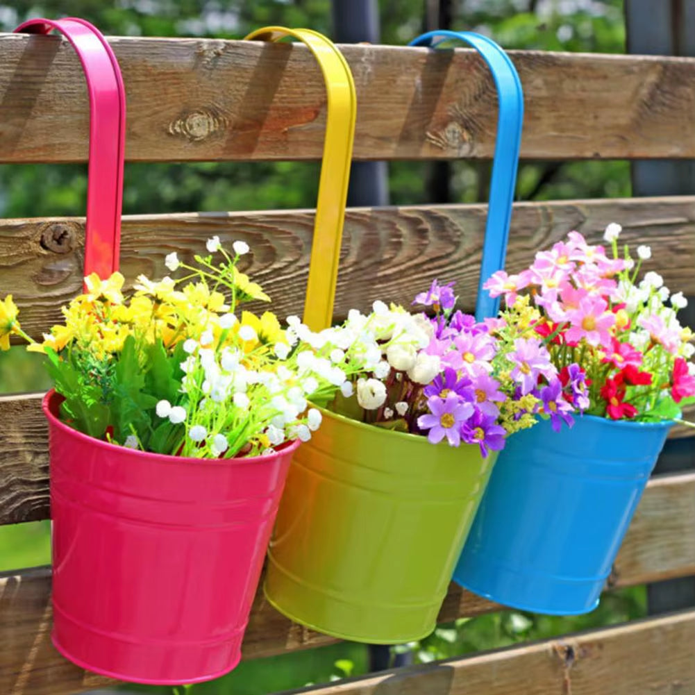 Hanging Flower Pot Sturdy Natural Style Iron Exquisite Metal Bucket for Balcony